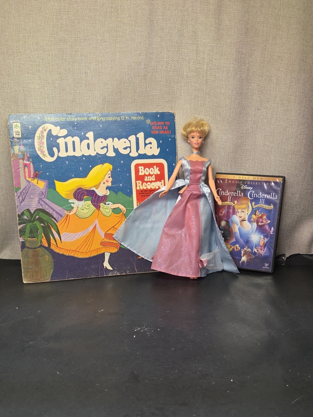 2001 Mattel Disney Princess Enchanted Swirl 'n Style Cinderella Doll, Dvd, Book